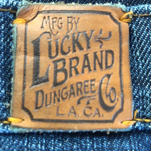 Lucky Jeans w Embroidered Back Pockets - Picture 5 of 6